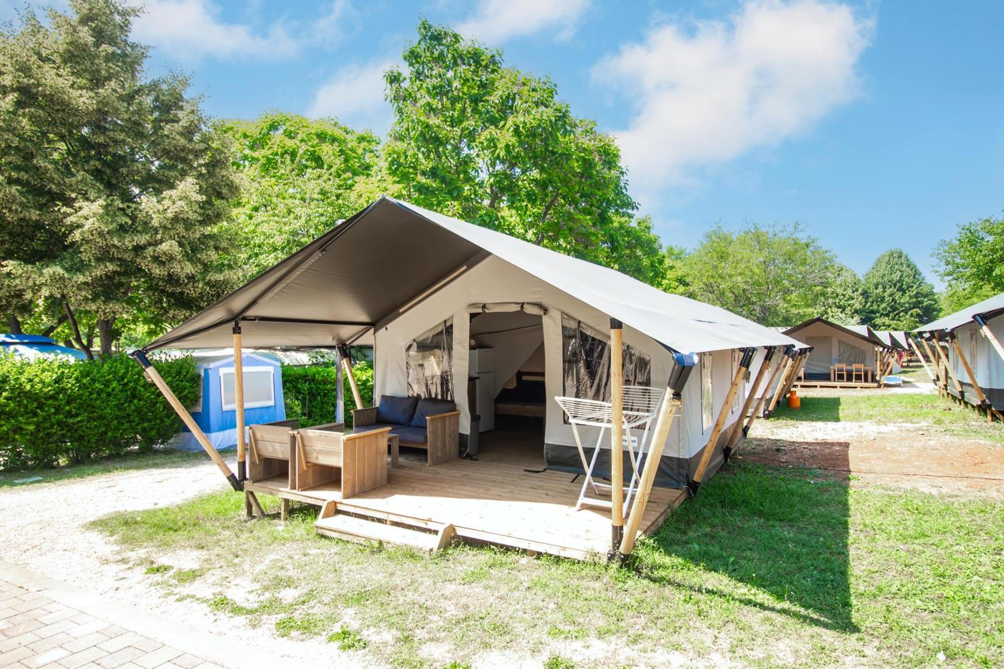 Easyatent Safari tent Lanterna Červar-Porat Exterior foto