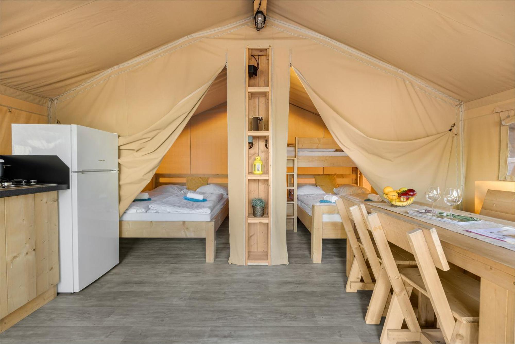 Easyatent Safari tent Lanterna Červar-Porat Zimmer foto