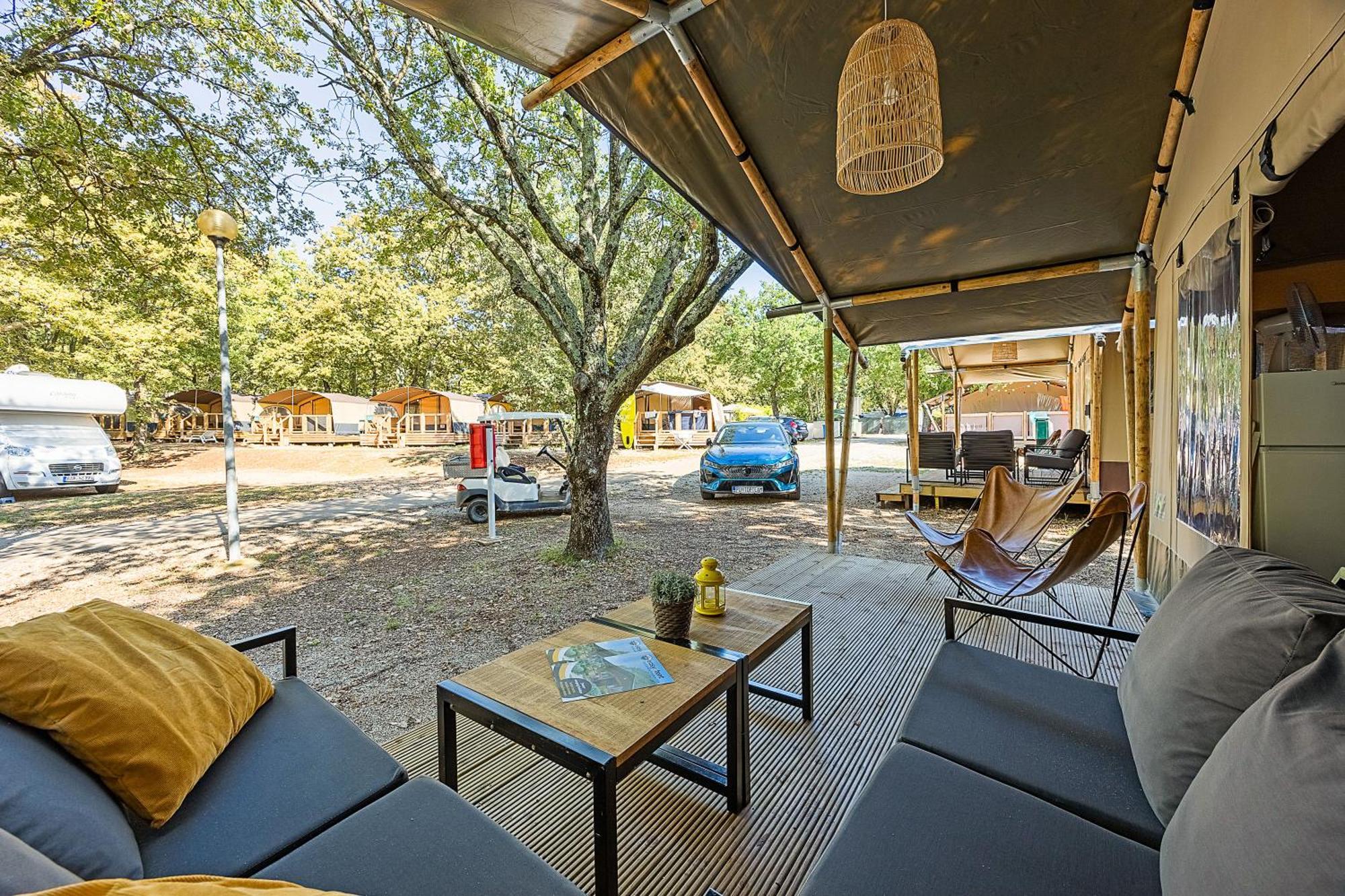 Easyatent Safari tent Lanterna Červar-Porat Zimmer foto