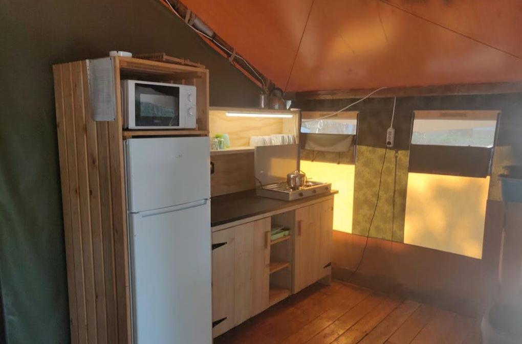 Easyatent Safari tent Lanterna Červar-Porat Zimmer foto