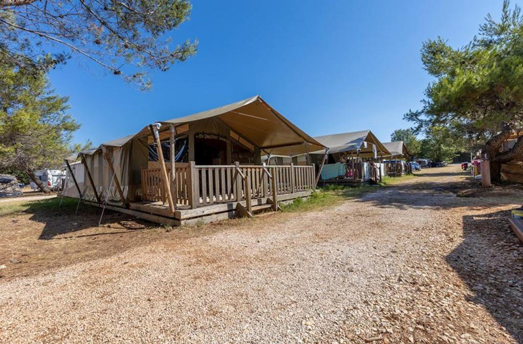 Easyatent Safari tent Lanterna Červar-Porat Zimmer foto